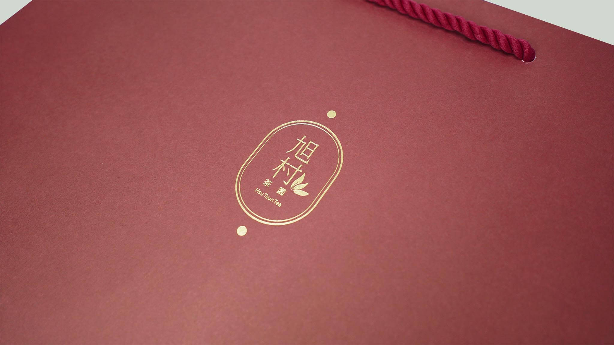White kraft paper bag with one-color full-bleed background